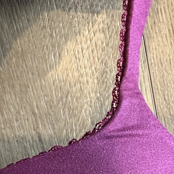 VS Bra - Picture 5 of 5